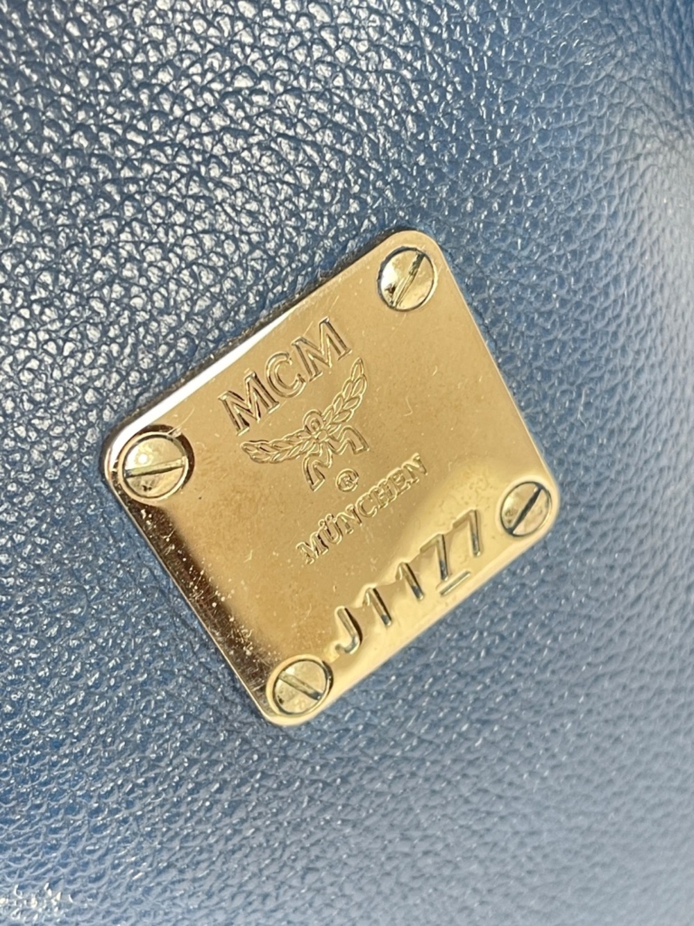 MCM Munchen Blue Leather Boston Handbag Small Silver Hardware - Picture 2 of 9